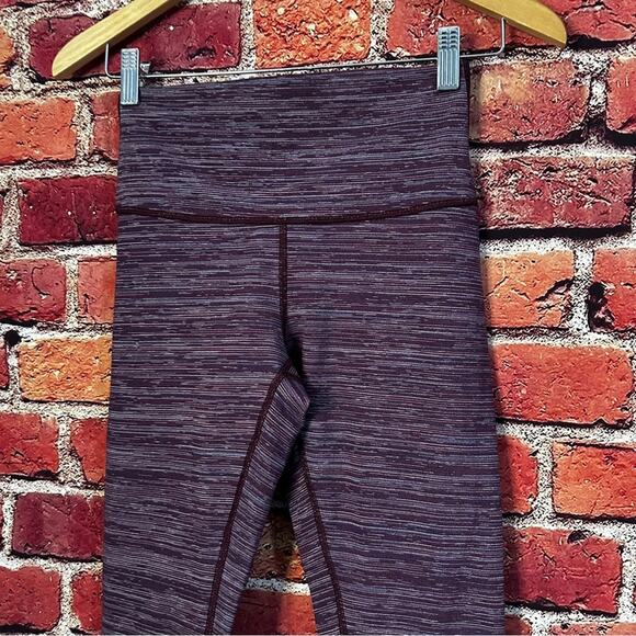 Lululemon Capri leggings - Picture 2 of 9